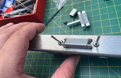 Schlossmechanik in der Werkstatt